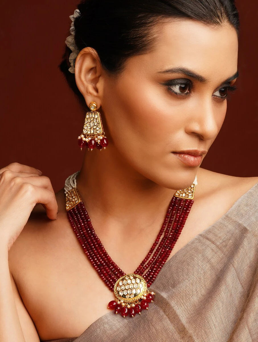 Women Red Flexi Alloy Necklace Sets