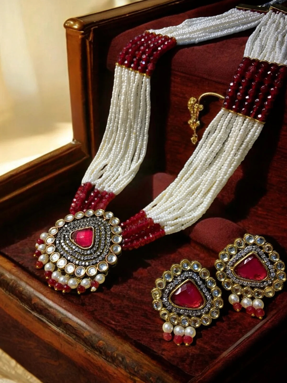 Royal Elegant Necklace